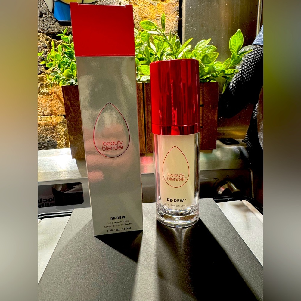 Beautyblender Re-Dew Set & Refresh Spray